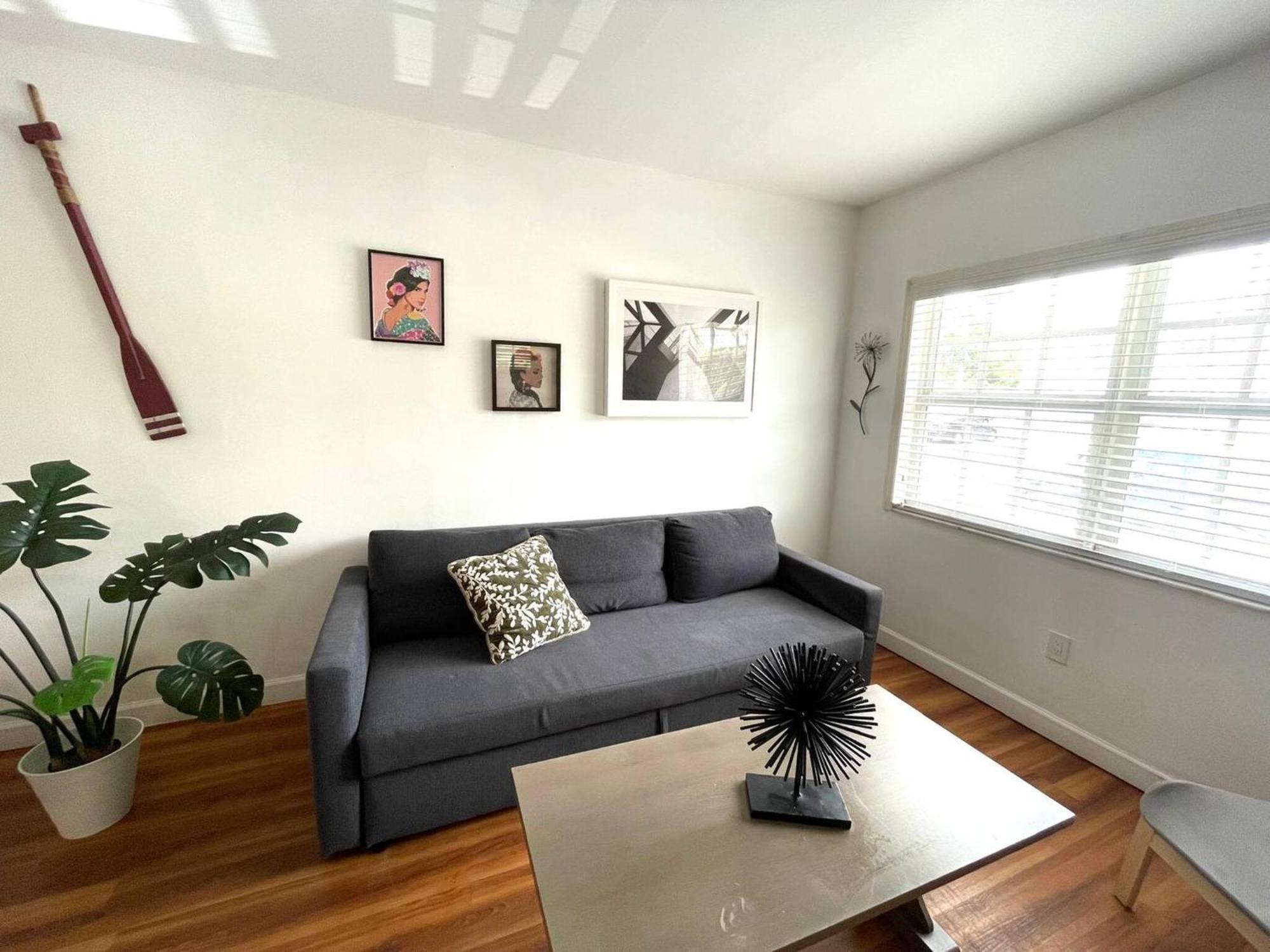 In The Heart Of Calle 8 W/ Parking Apartamento Miami